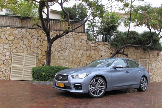 אינפיניטי Q50